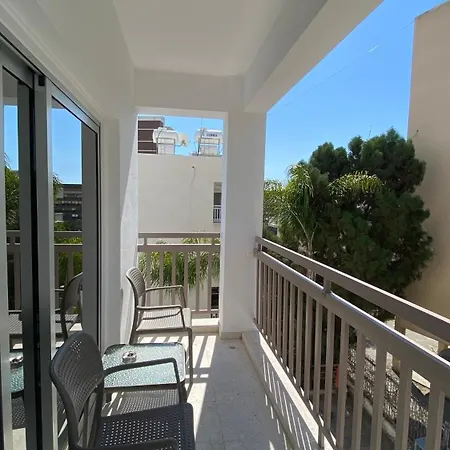 T&L Apartments Agiaos Tychonas Λεμεσός Εξωτερικό φωτογραφία