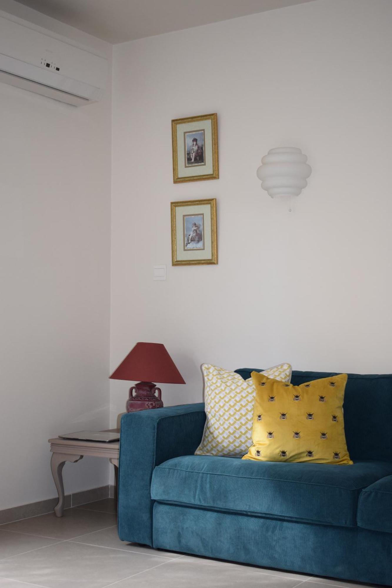 Apartment T&l Agiaos Tychonas
